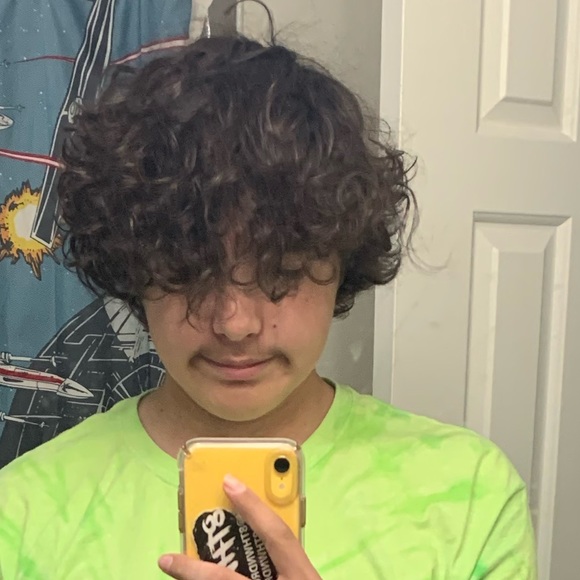 Meet your Posher, Lucas - Picture 1 of 1